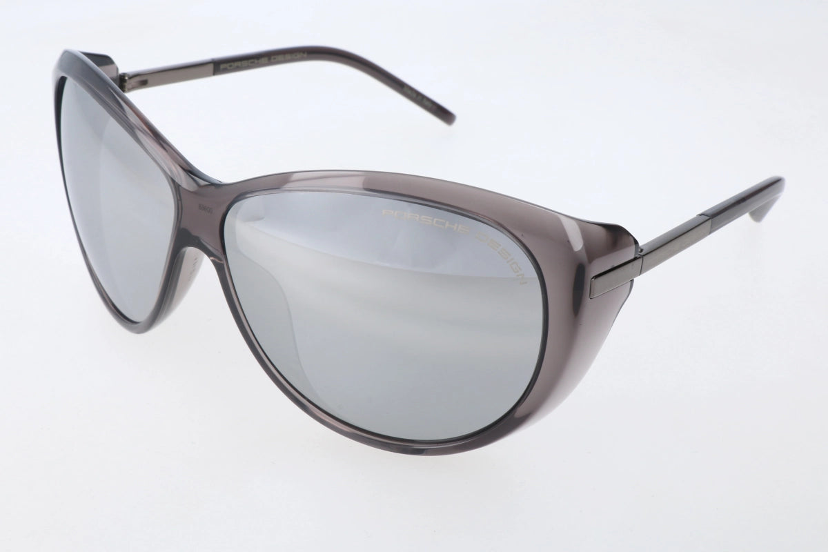 Porsche Design P8602